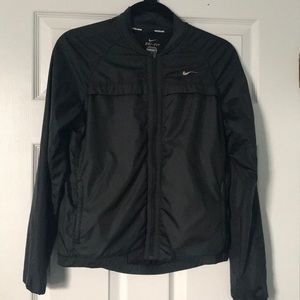 Nike Air women’s running jacket MEDIUM